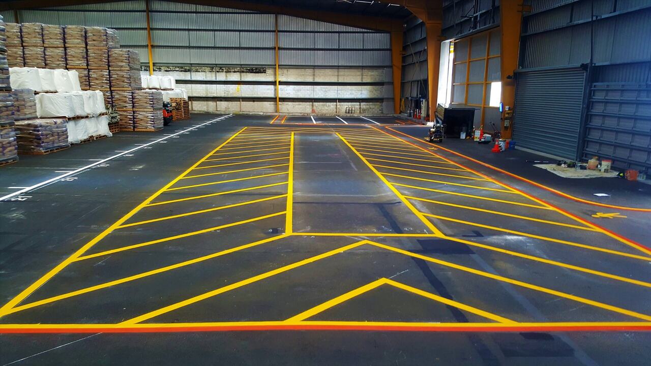 Professionally marked race circuit