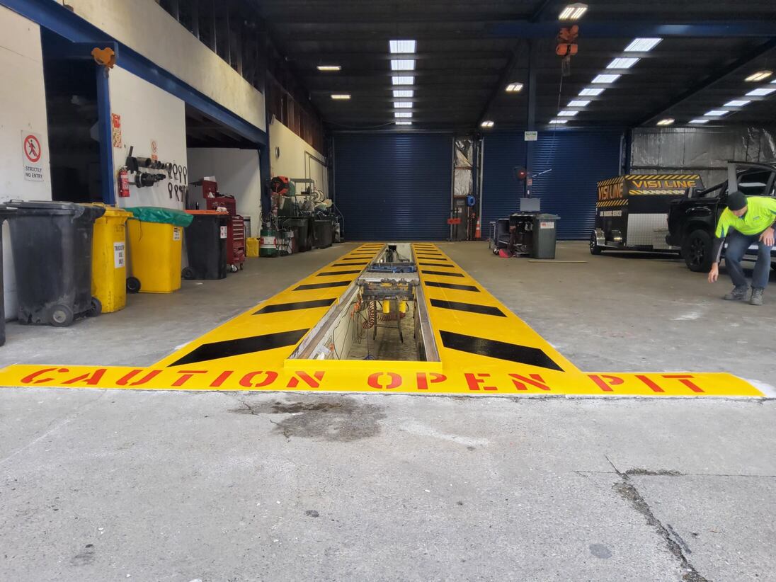 Crisp line marking on a Tauranga race track